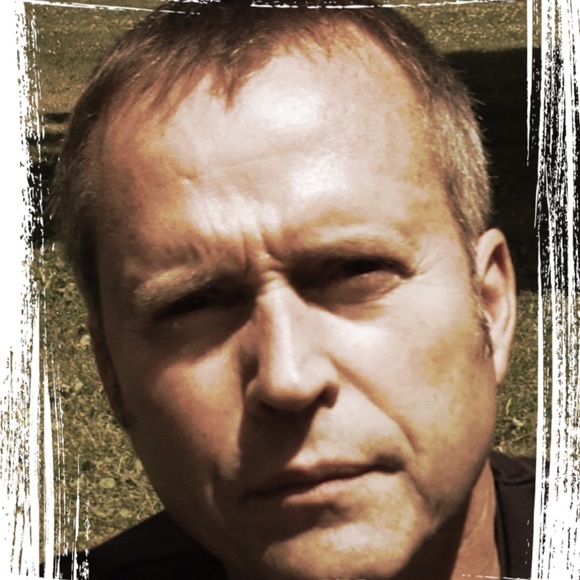 Meet your Posher, Peter - Picture 1 of 1